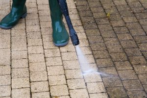 residential power washing services in Queens